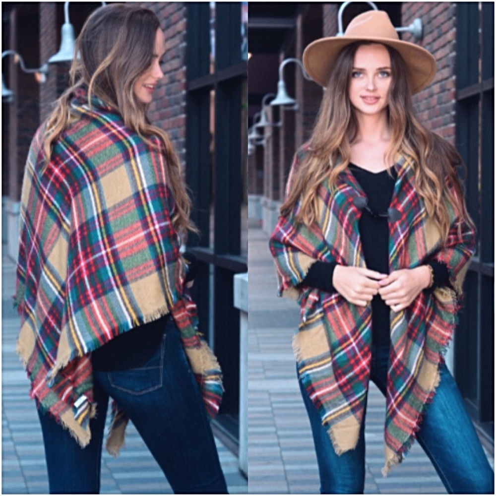 Bohemian Poncho With Closure Plaid Flannel O/S - Picture 6 of 8